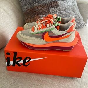 NIKE LDWaffle Sneaker